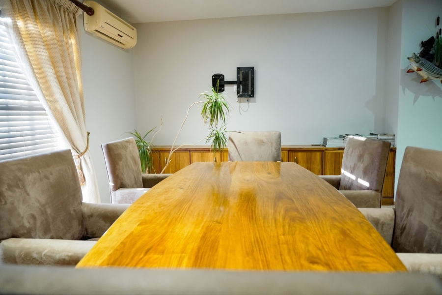 4 Bedroom Property for Sale in Wilkoppies North West